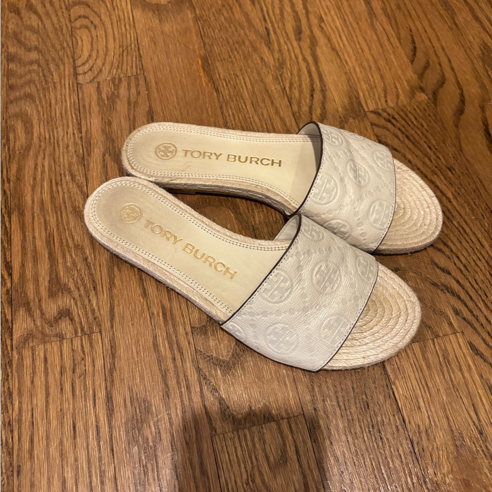 Tory Burch Espadrille Cream Slide Sandals - Picture 3 of 9
